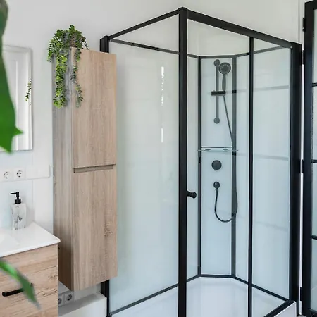 Appartement Xl Newly Built Nature Villa, Wifi Ledeacker