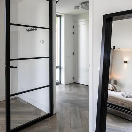 Xl Newly Built Nature Villa, Wifi Appartement *