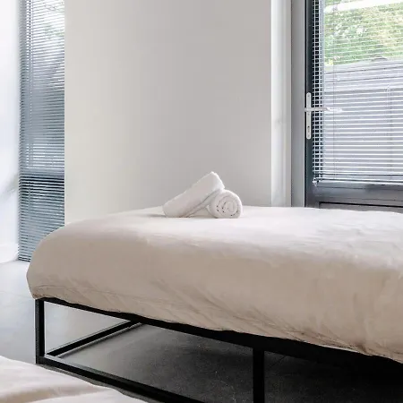 Apartman 4-bed Kitchen Free Parking *